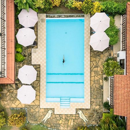 Green Parrot Beach Resort Tangalle Dış mekan fotoğraf
